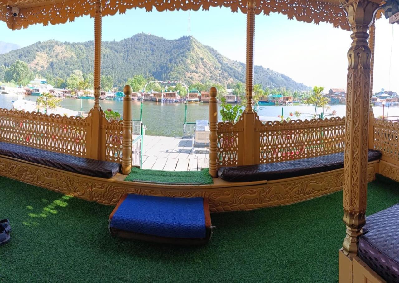 The Heritage Safina Group Of Houseboats Srīnagar Exteriér fotografie