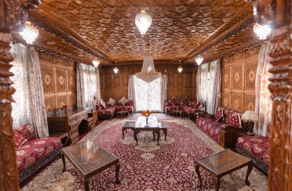The Heritage Safina Group Of Houseboats Srīnagar Exteriér fotografie